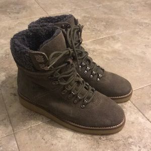 Suede Sherpa Lined Winter Boots - NEW